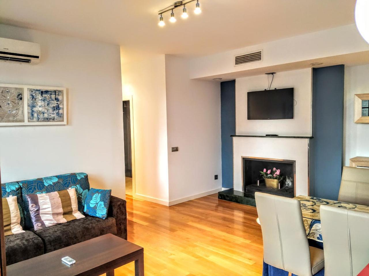 Apartamentos Sol Hospital Santiago Úbeda Extérieur photo